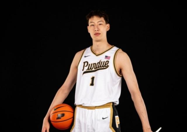 郇斯楠称不关注NBA选秀前景 模拟选秀曾跻身乐透